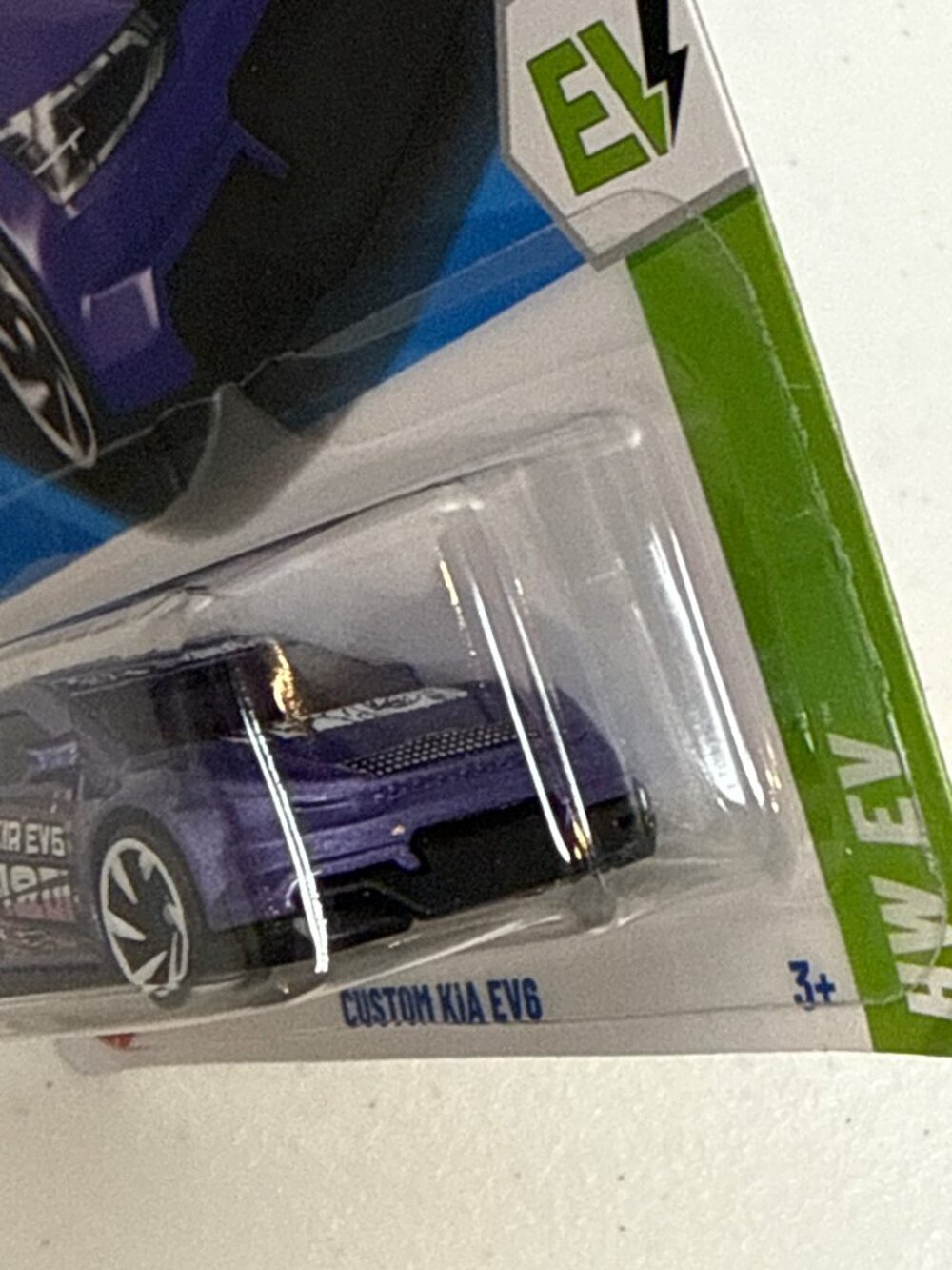 Hot Wheels Custom Kia EV6 HW EV Purple Electric Car 1:64 New - Picture 7 of 7